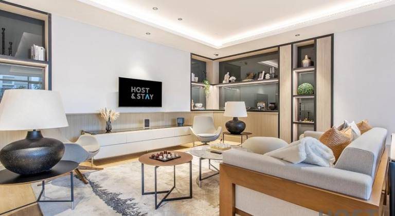 Unique 1BR in Belgravia Square, JVC - Host & Stay — photo 2