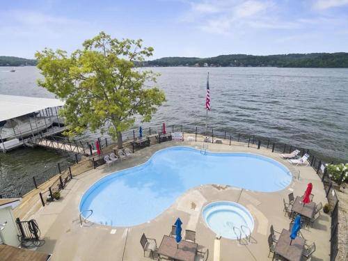 House  Lake Ozark
