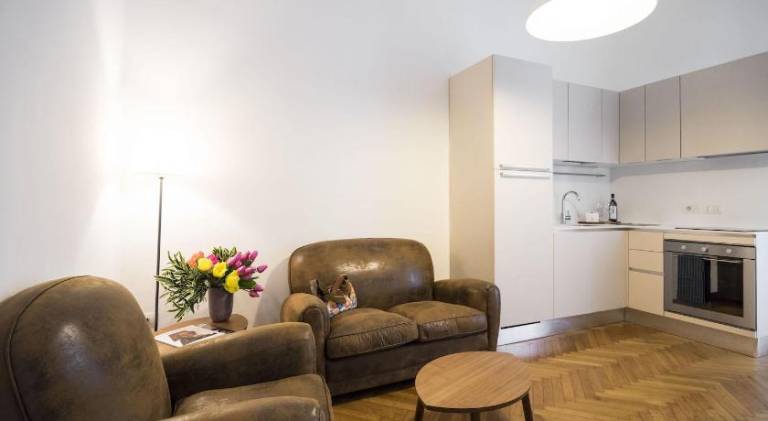 Holiday apartment | Close to Milan Cathedral | Pet-friendly in Milan, OH