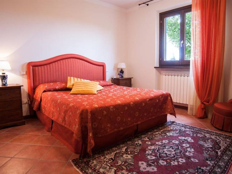 Child-friendly house with private pool, terrace & yard | Nature view | Pet-friendly — photo 5
