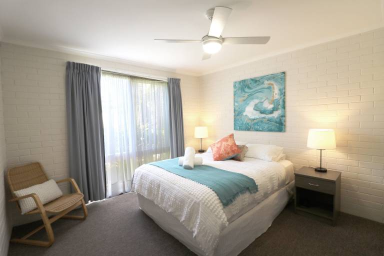 Lodge Tura Beach