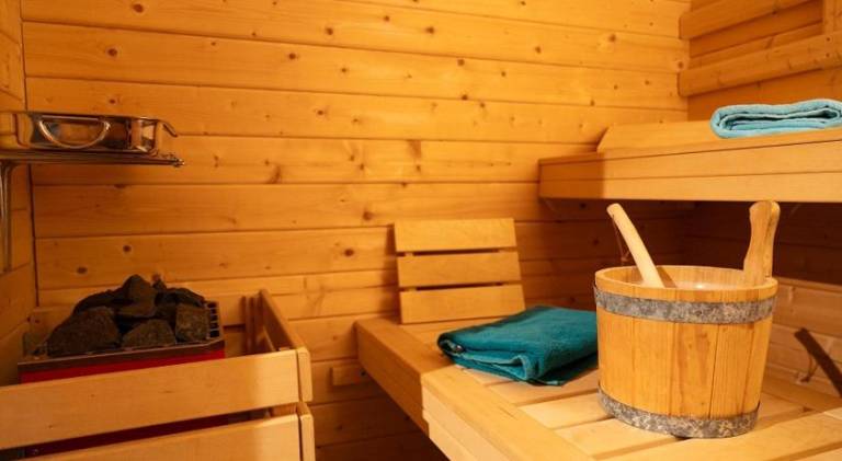 Holiday apartment with yard, terrace & sauna — photo 5