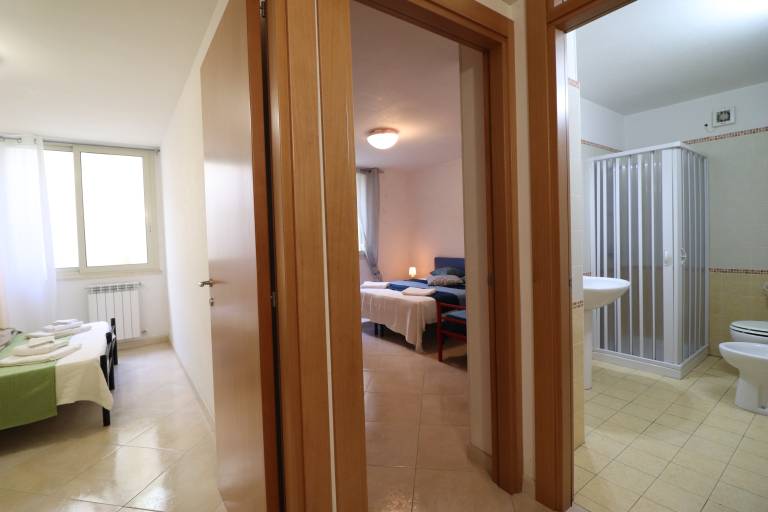 Holiday apartment with 3 rooms for 3 persons — photo 2