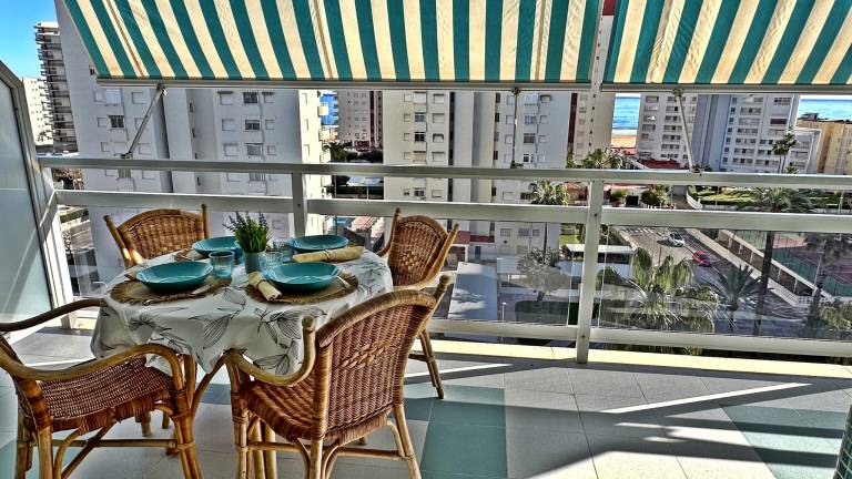 Rental apartment with yard, pool & patio — photo 3