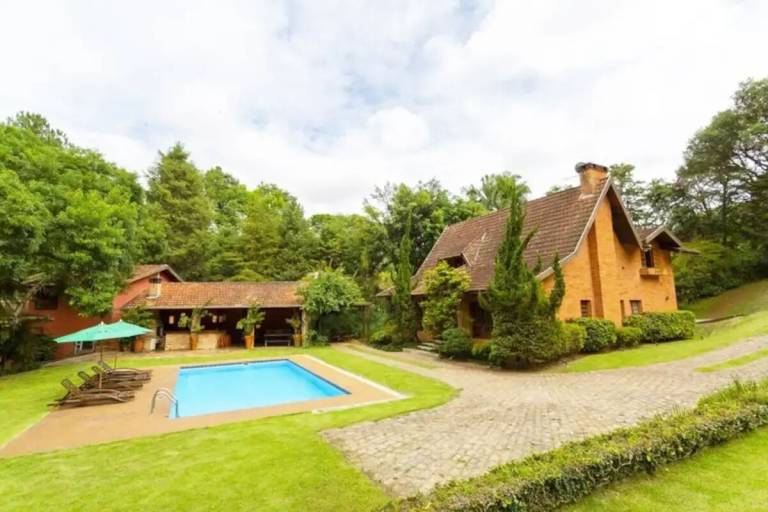 Casa Parque Frondoso