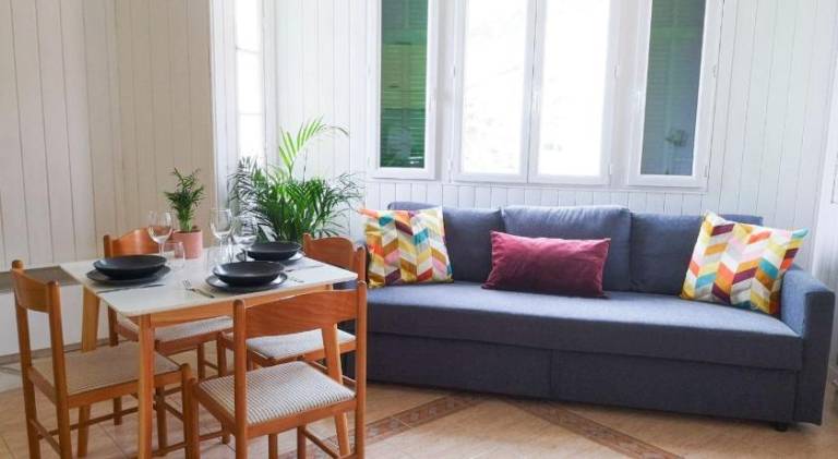 Wonderful holiday apartment | Pets are welcome in Èze