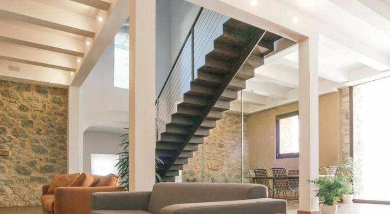 Vacation home with patio in Cuenca