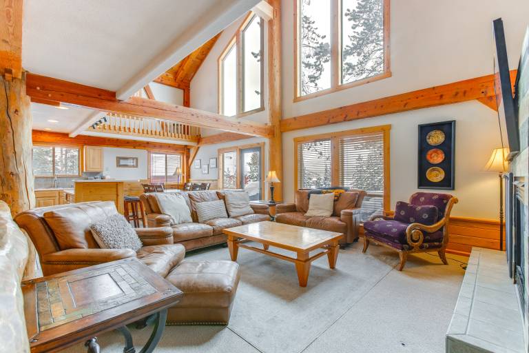 6 Mi to Winter Park Resort: Spacious Family Cabin — photo 3