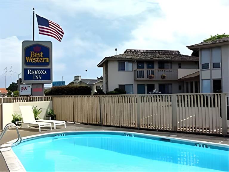 Pacific Inn Monterey — photo 5
