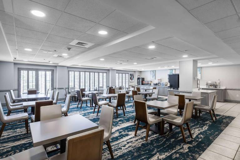 Wingate by Wyndham Charlotte Speedway/Concord — photo 5