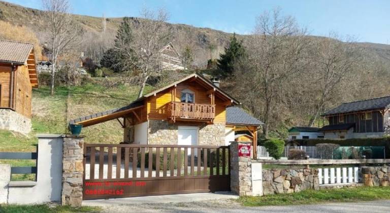Lovely house with pool | Dogs allowed in Foix