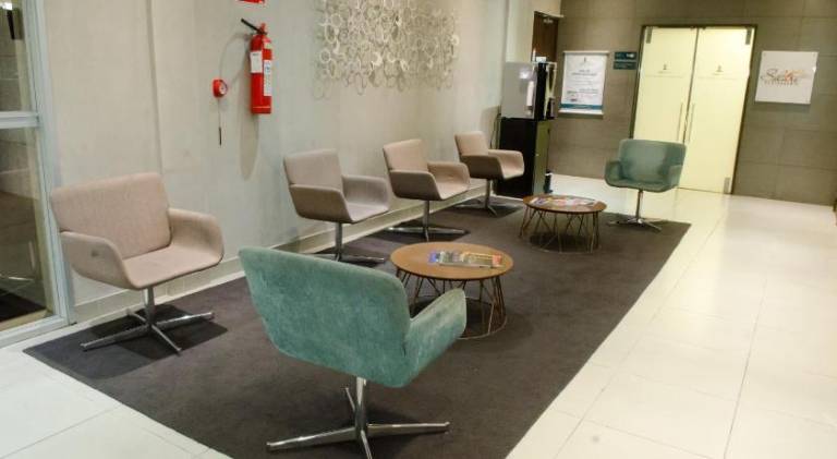 Impar Suites Expominas — photo 5