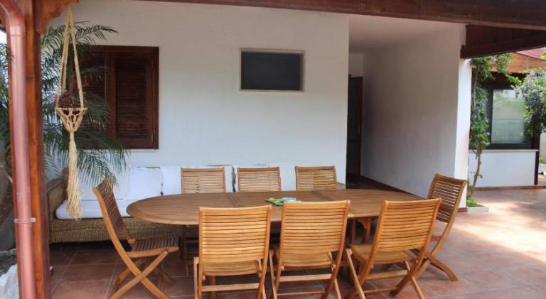Vacation home | Beach nearby | Pets are welcome — photo 4