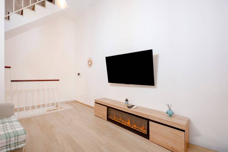 Apartment 'Dimora Oreste' with Private Terrace, Wi-Fi and Air Conditioning — photo 5