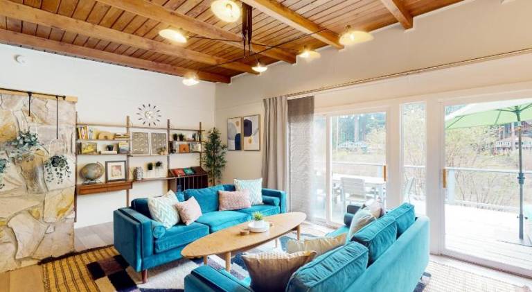 Lovely vacation home with hot tub | Next to the beach | Pet-friendly — photo 2