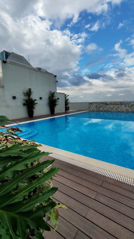 Apartment with pool — photo 2