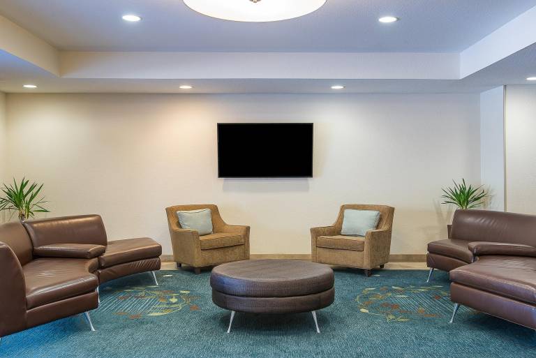Candlewood Suites Bloomington By IHG — photo 5
