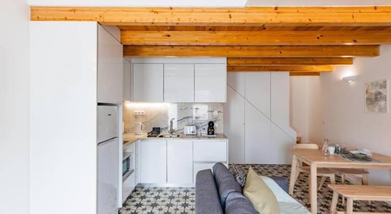 Apartment with 2 rooms for 6 persons — photo 4