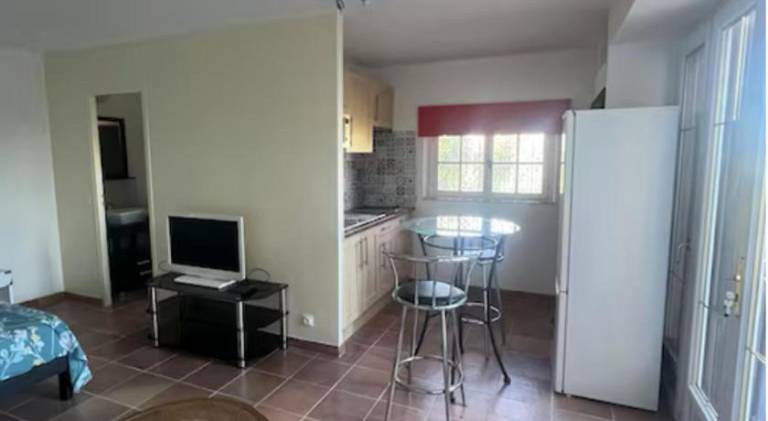 Apartment with patio, yard & private pool | Dogs allowed in Sainte-Maxime