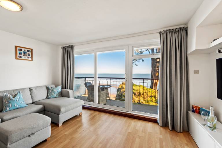Children-friendly holiday apartment | Beach view | Next to the beach | Pet-friendly — photo 4