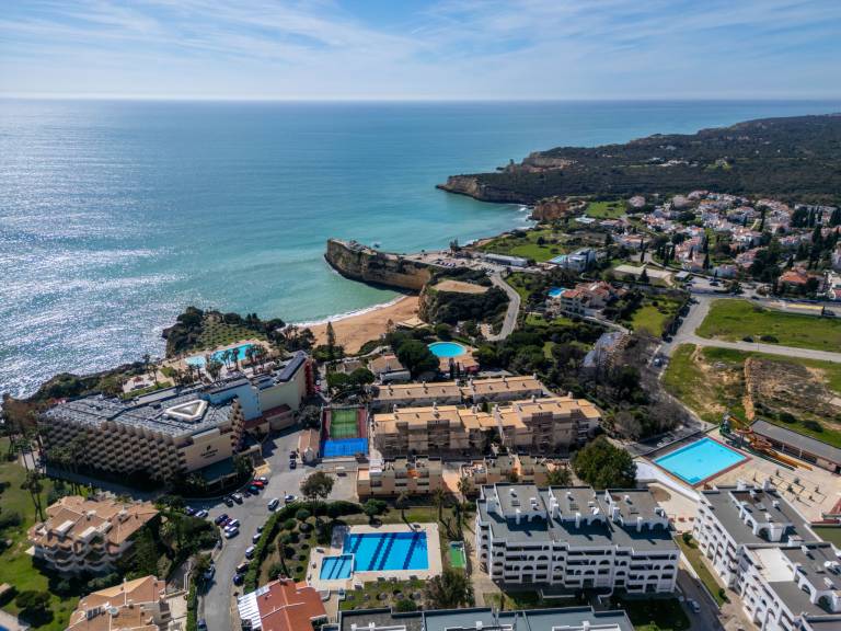 Ferienwohnung mit Pool in Porches, Algarve f&uuml;r max. 2 Personen