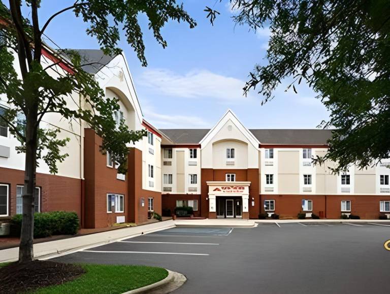 MainStay Suites Raleigh Cary