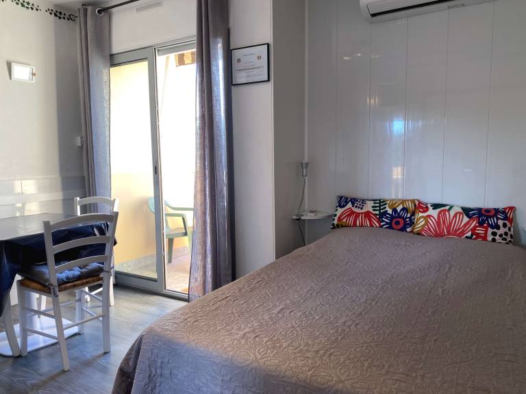Studio with 1 room for 2 persons — photo 3