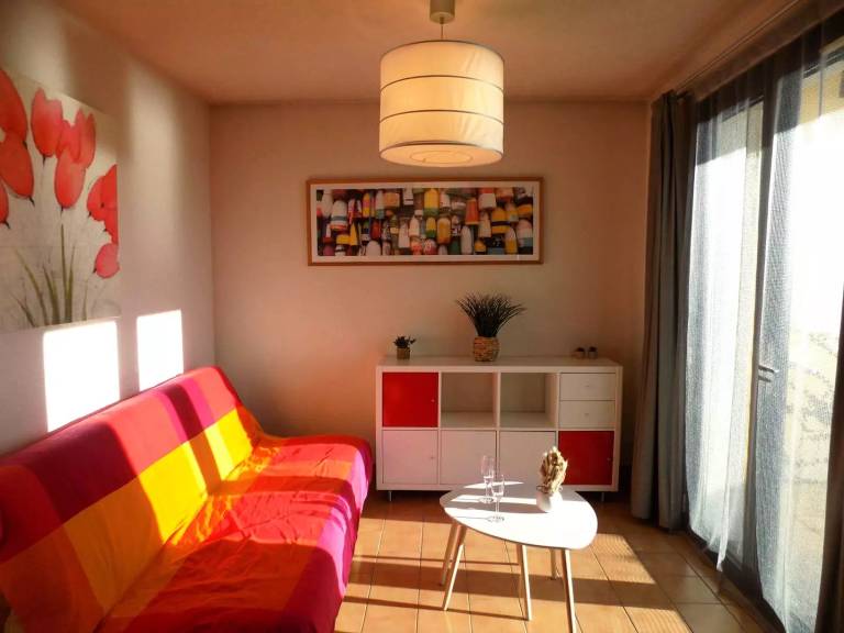 Holiday apartment with terrace — photo 4