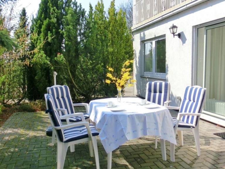 Holiday apartment with patio, BBQ & yard | Nature view — photo 4