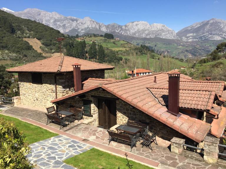 Casa Aliezo