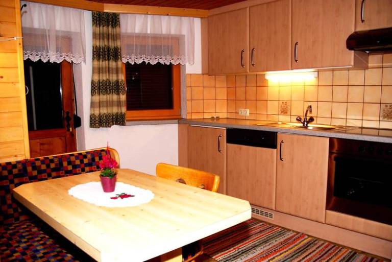 Ferienwohnung mit Hund in Kappl, Paznauntal für max. 5 Personen Ferienwohnung mit Hund in Kappl, Paznauntal für max. 5 Personen