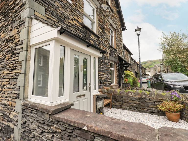 Children-friendly cottage with garden & patio | Dogs allowed in Ambleside