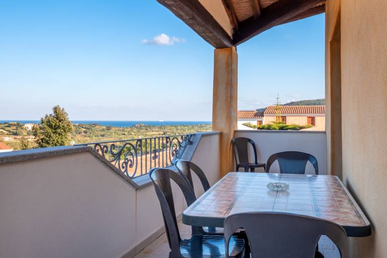 Holiday Apartment 'La Finestra sul Mare' with Sea View & Terrace — photo 2