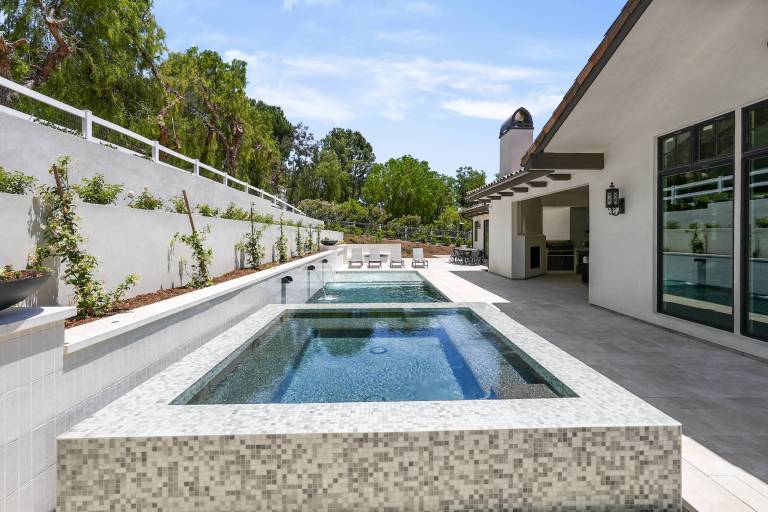 Villa  Temecula