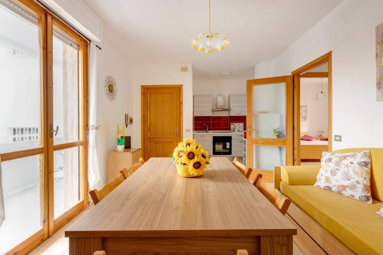 Apartment with 2 rooms for 5 persons — photo 4
