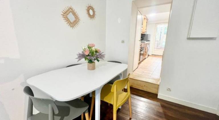 Apartment with garden & terrace — photo 2