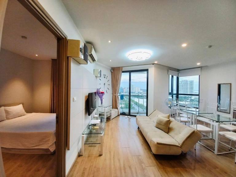 Jasmine - 3 bedrooms - Sea View - Full kitchen in Ha Long