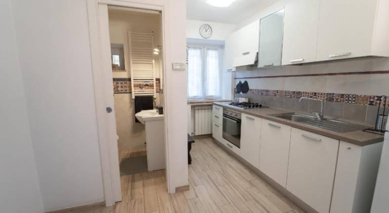 House with 2 rooms for 6 persons — photo 4