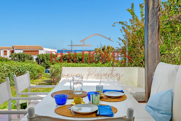 Apartment with garden | Sea view in Olbia