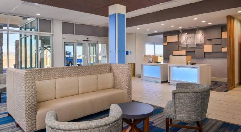 Holiday Inn Express & Suites Van Horn By IHG — photo 3