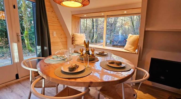 Chalet with pool — photo 4