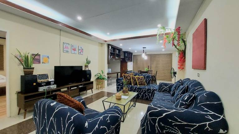 Charming villa with pool | Perfect for remote work | Pets are welcome — photo 2