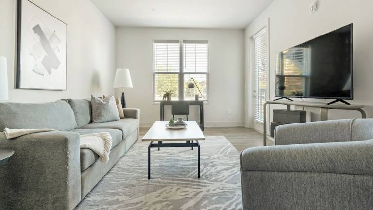 Apartment Tryon Hills
