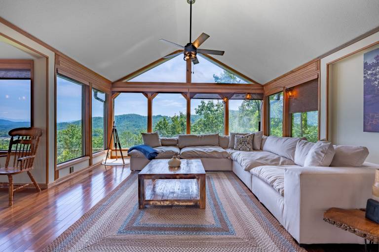 Cabin Murphy