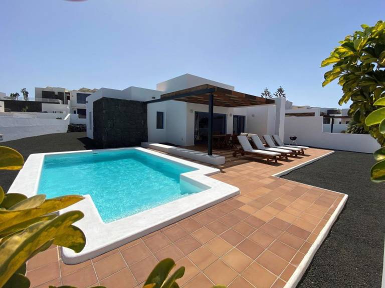 Casa Playa Blanca