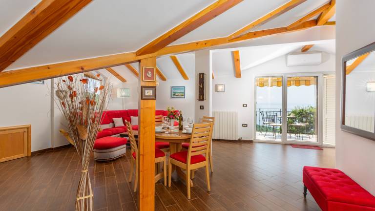 Fully equipped apartment with terrace, yard & barbeque | Pet-friendly — photo 5