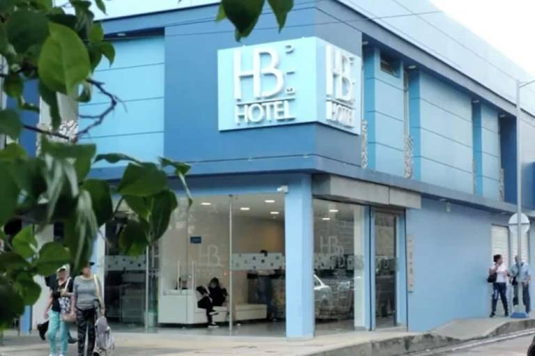 HOTEL BLU