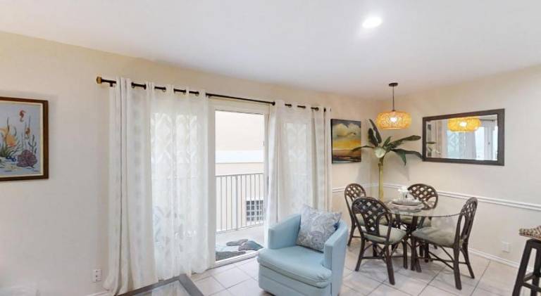 Rental apartment with hot tub & pool | Close to the beach | Pets allowed — photo 5