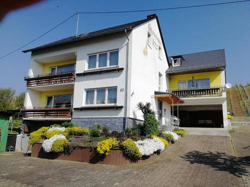 Bed and breakfast  Mehring