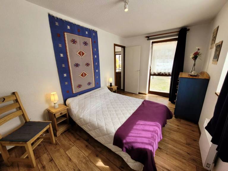 Apartment with terrace — photo 3
